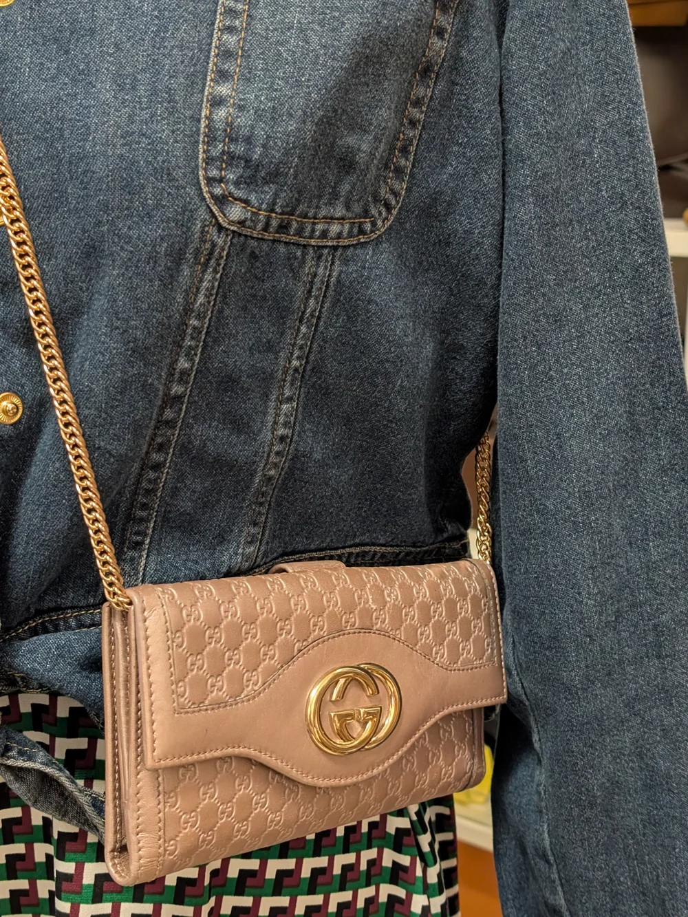 Gucci Metallic Rose Gold GG Continental Wallet & COA, Chain
